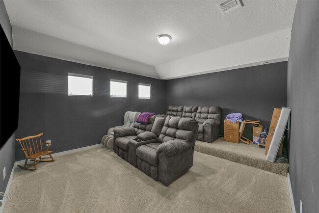 Building Photo - 23610 Iris Field Ct