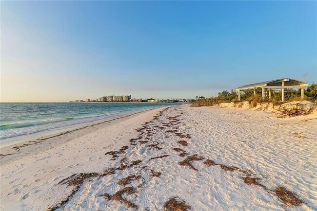 Building Photo - 4513 Tuscana Dr