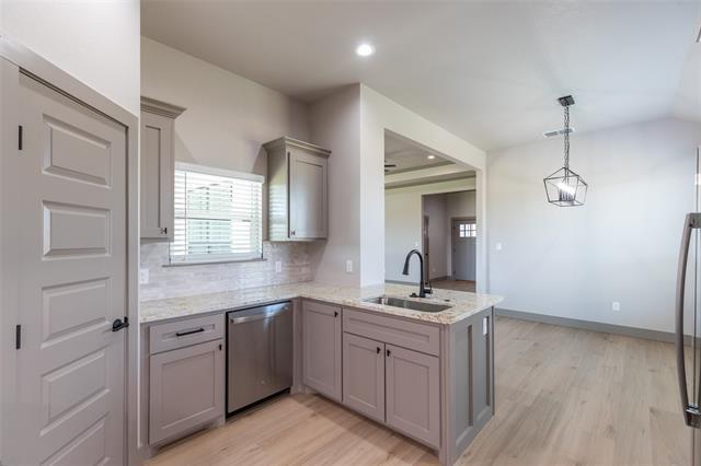 Building Photo - 6607 Prickly Pear Wy