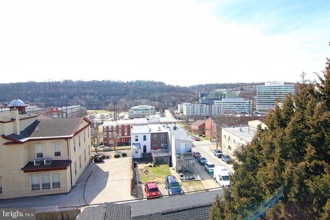 Building Photo - 201 Spring Mill Ave
