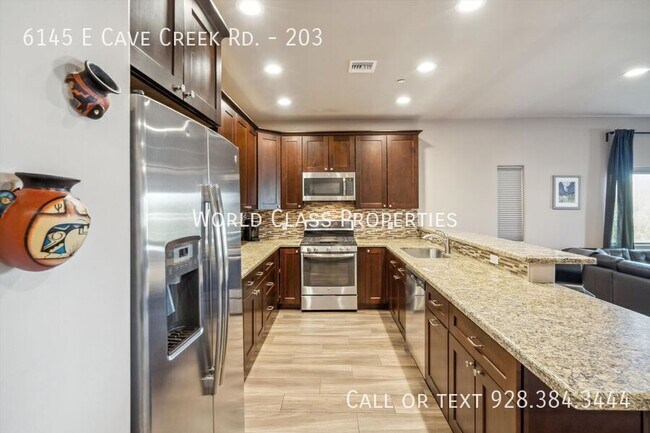 Building Photo - 6145 E Cave Creek Rd