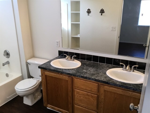 Building Photo - 98 N Cimarron Ct