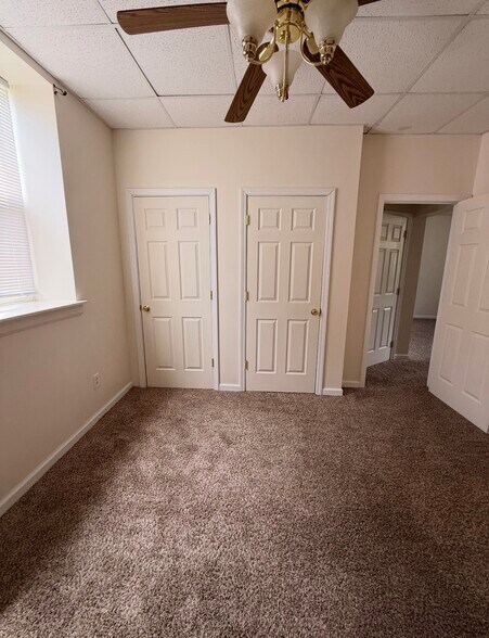 Building Photo - 426 Wygant Rd