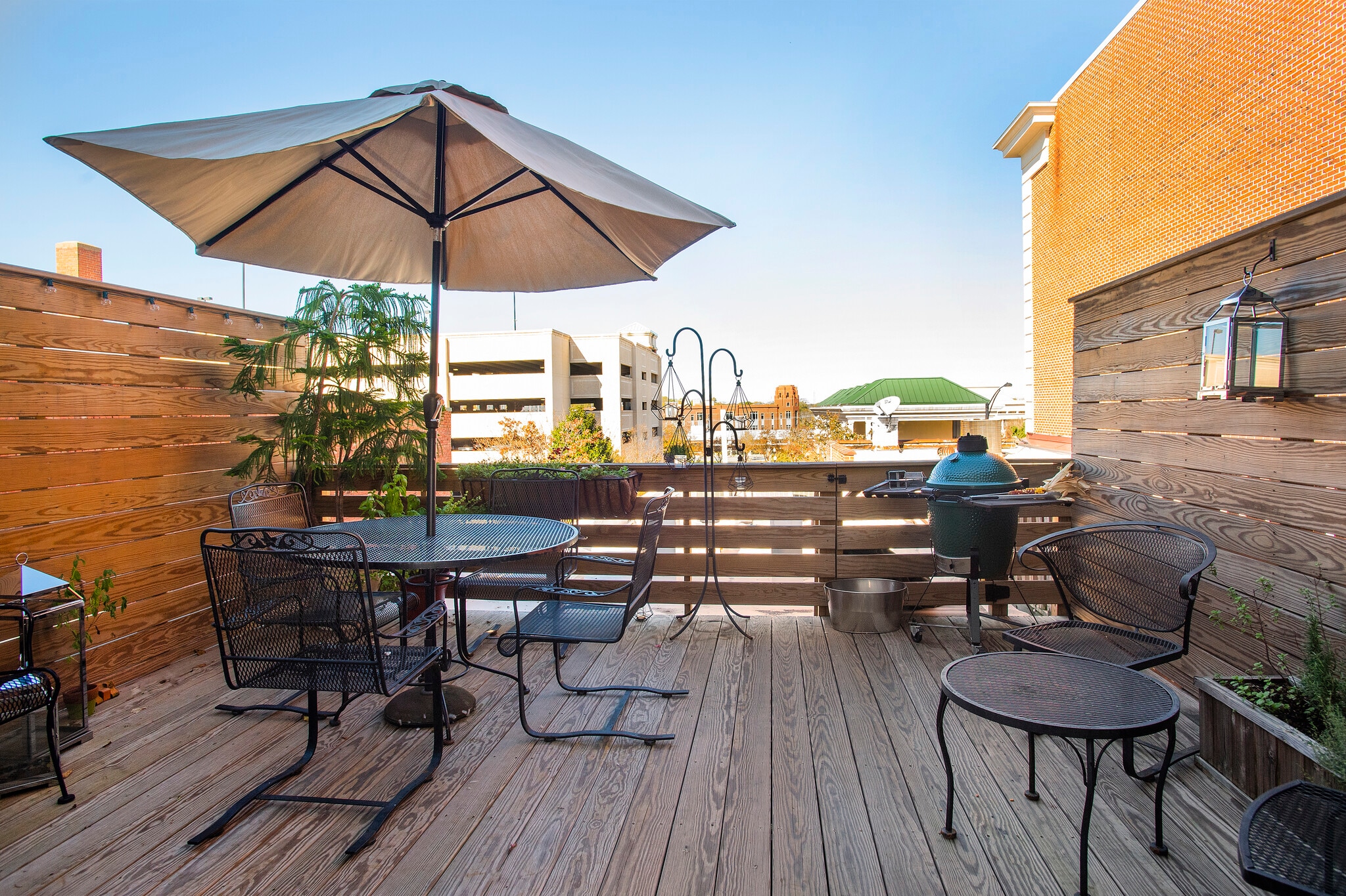 Private Deck - 160 E Main St