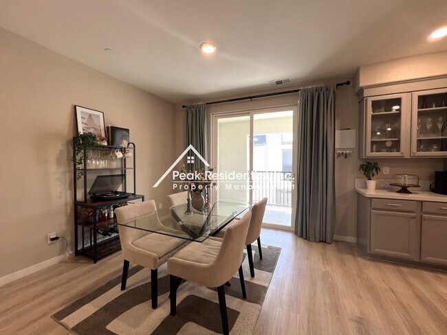 Building Photo - 3069 High Meadow Walk
