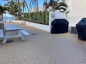 Building Photo - 4010 Galt Ocean Dr