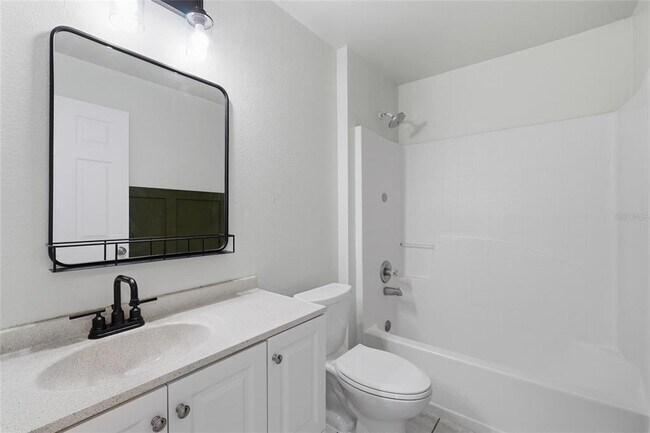 Building Photo - 4140 Stonefield Dr