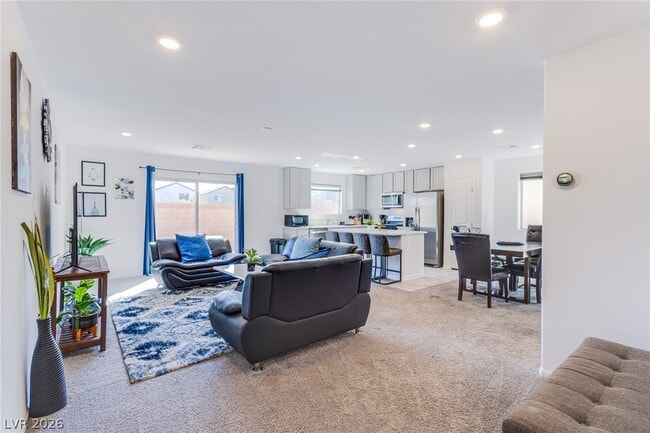 Building Photo - 5215 Lissome Lily Ct