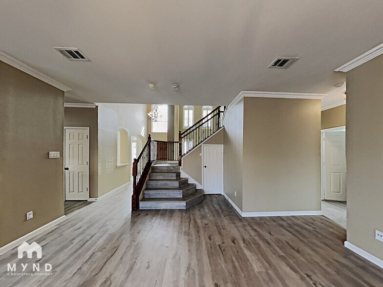 Building Photo - 9774 Legend Trail