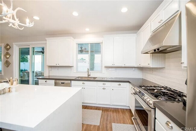 Building Photo - 4233 Morales Way
