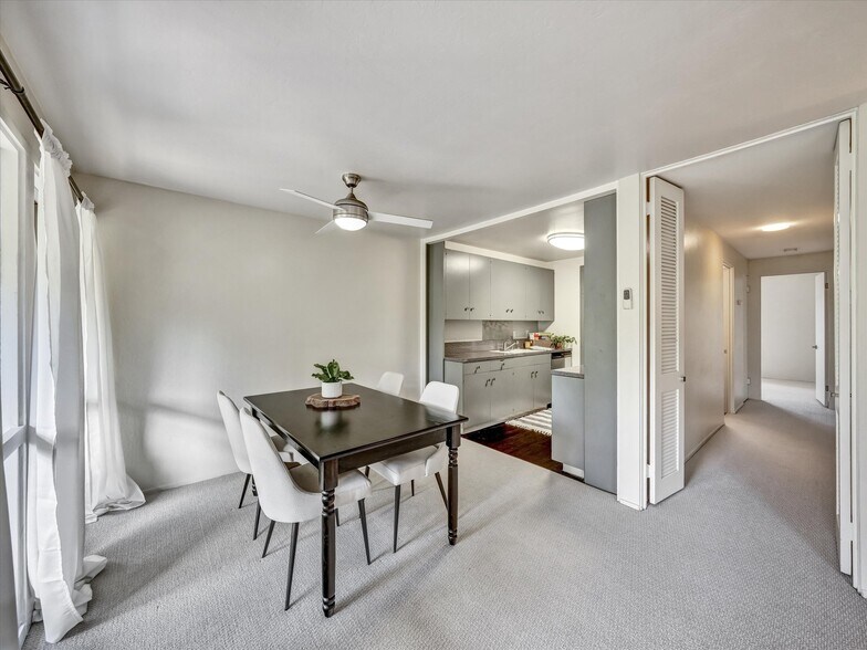 Dining Room - 38 Surrey Ln