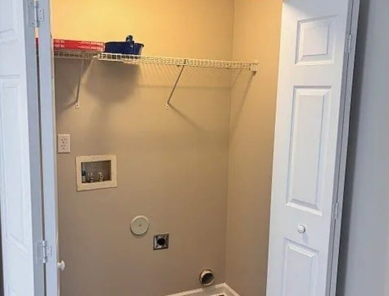 Washer Hookup - 108 Mangum Cir