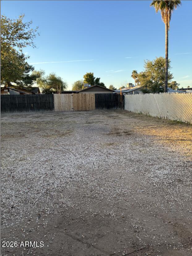 Building Photo - 899 E Erie St