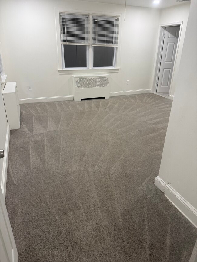 Building Photo - 245 Hayes St