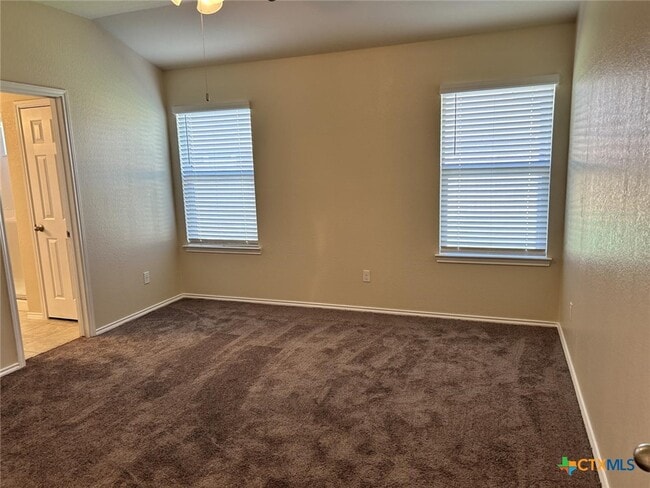 Building Photo - 6400 Treiber Dr