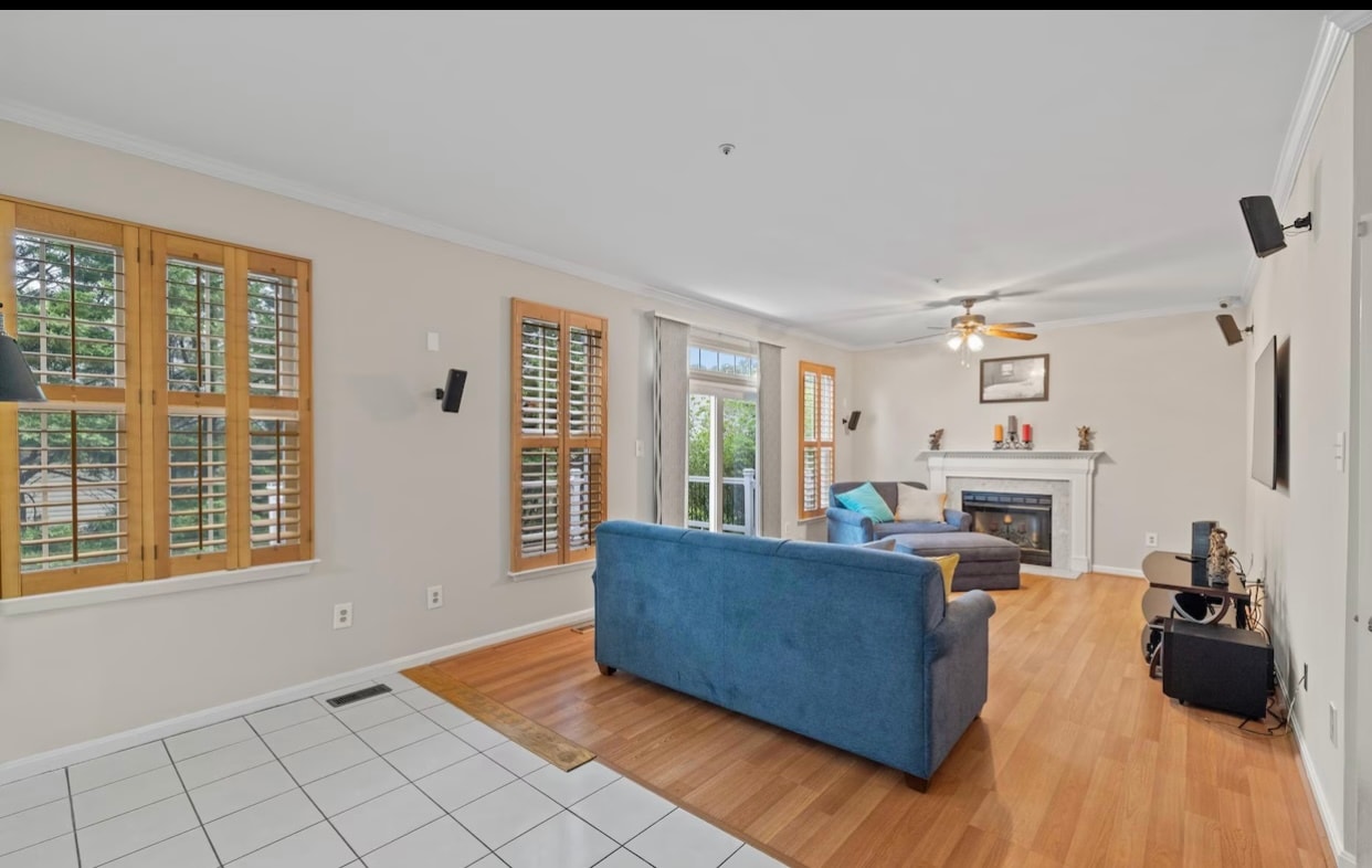 Building Photo - 5714 Silk Tree Dr