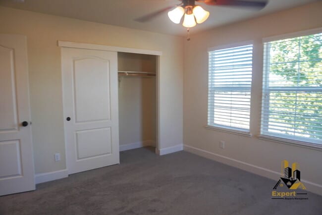 Building Photo - 2297 Big Creek Way