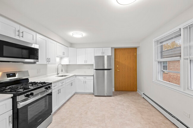 Building Photo - 8412 W Gregory St