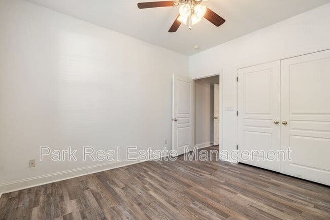 Building Photo - 511 Ives Ct