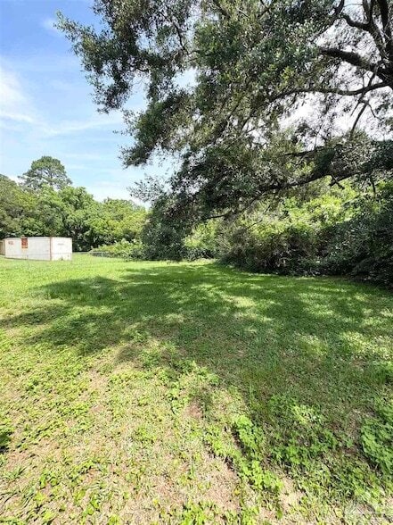 Building Photo - 4541 Marseille Dr