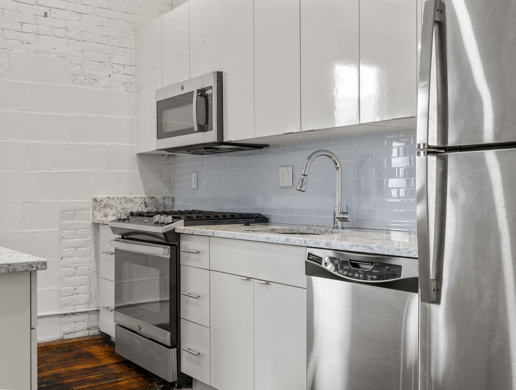 Building Photo - 719 Tremont St