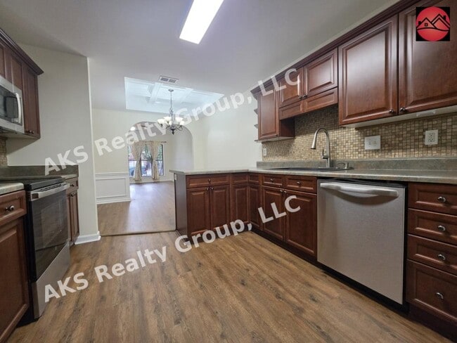 Building Photo - 6116 Townley Way