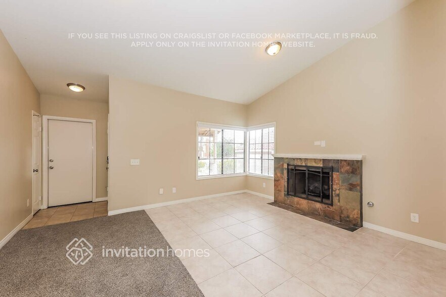 Building Photo - 33074 Sangston Dr