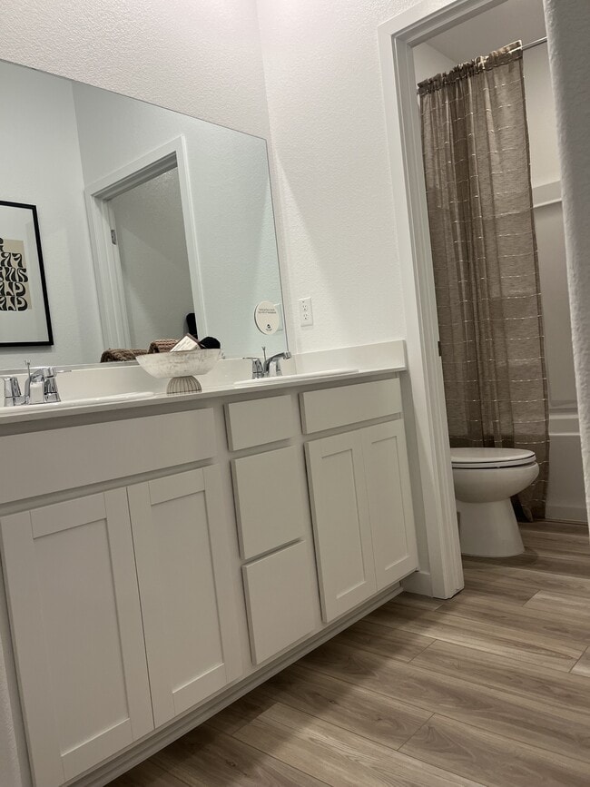 Building Photo - 1085 Silverado Wy