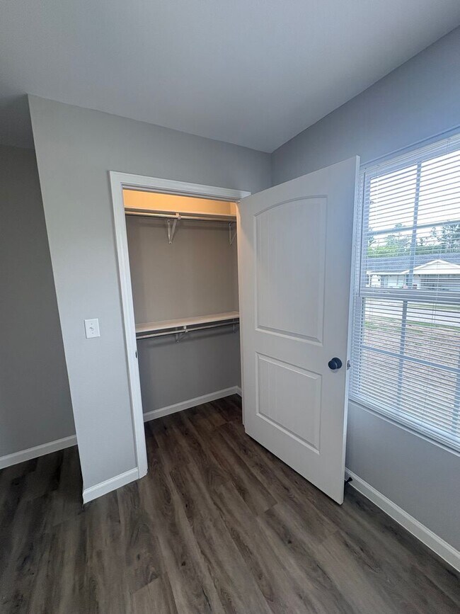 Building Photo - 3 Bed 2 Bath New Construction Home - Comin...