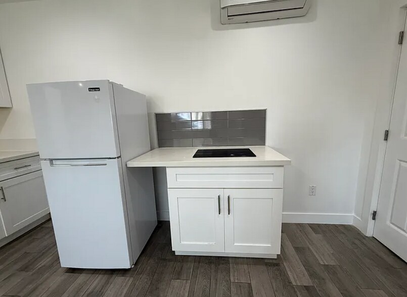 Building Photo - 8241 Shoup Ave