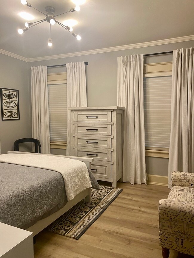 Building Photo - 322 N New Madrid St