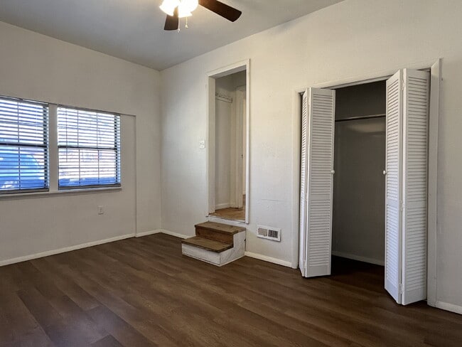 Building Photo - 4-Bedroom Home with Spacious Fenced Yard