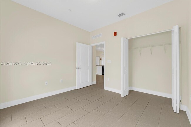 Building Photo - 8167 NW 41st St