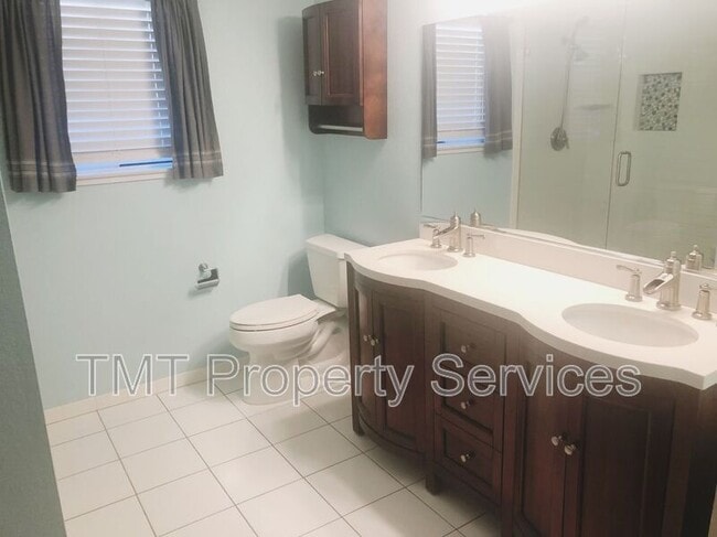 Building Photo - 169 Pierpoint Cir