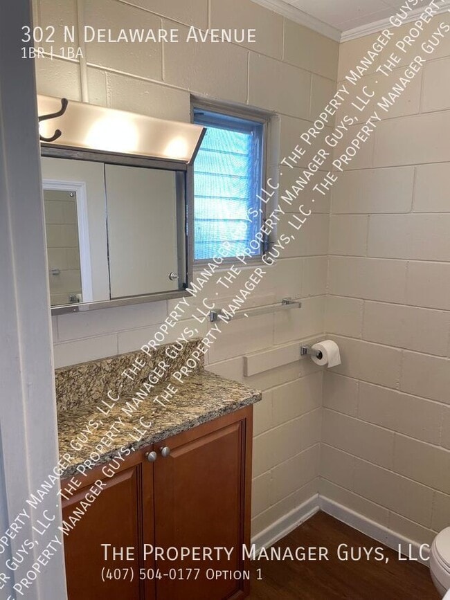 Building Photo - 302 N Delaware Ave