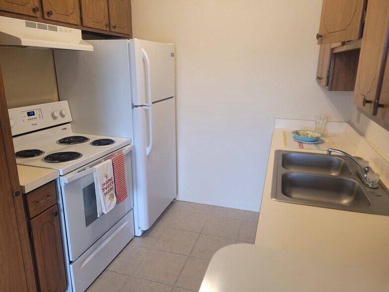 Concord Village Apartments 820 N Sam Rayburn Fwy Sherman TX 75090