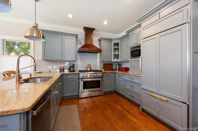 Building Photo - 107 Puritan Dr