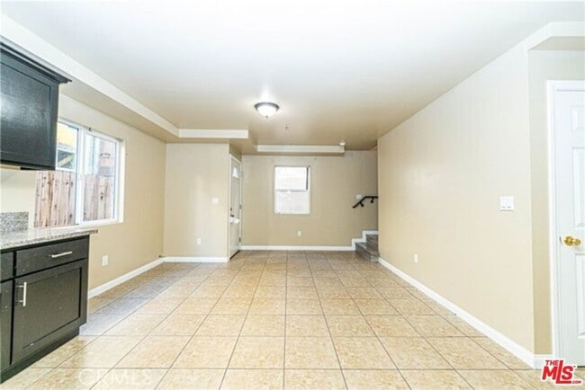 Building Photo - 10605 Avalon Blvd