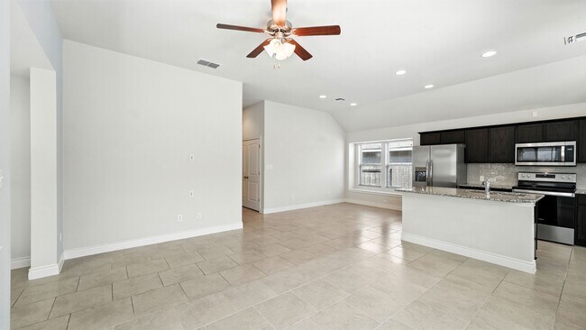Building Photo - 490 Nautical Lp