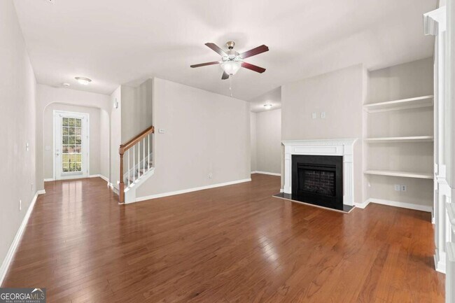 Building Photo - 2365 Bellyard Dr