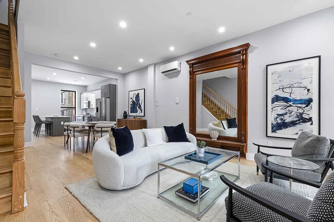 Building Photo - West 136th Street