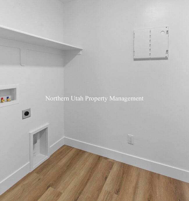 Building Photo - New - 3 Bed, 2.5 Bath, HVAC