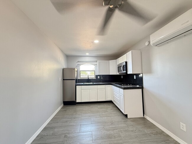 Building Photo - 14601 Rudi Kuefner Dr