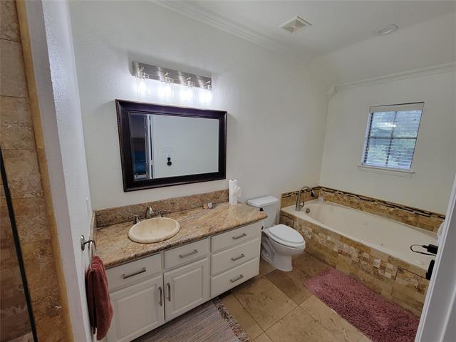 Building Photo - 4263 Towne Lake Ct