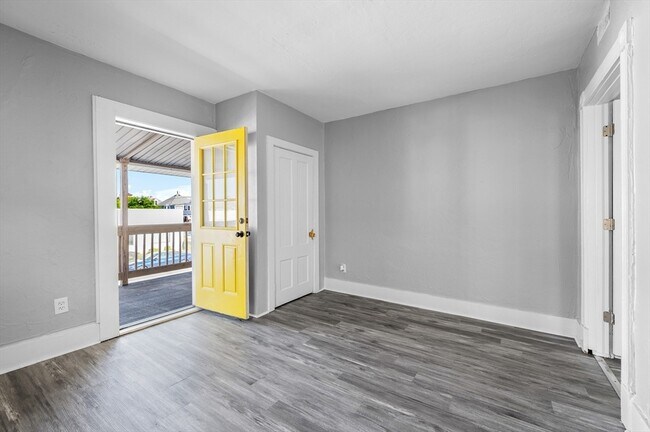 Building Photo - 809 Nantasket Ave