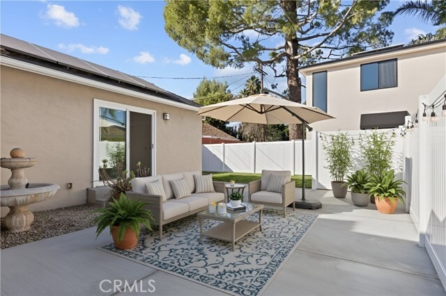 Building Photo - 11147 Hortense St