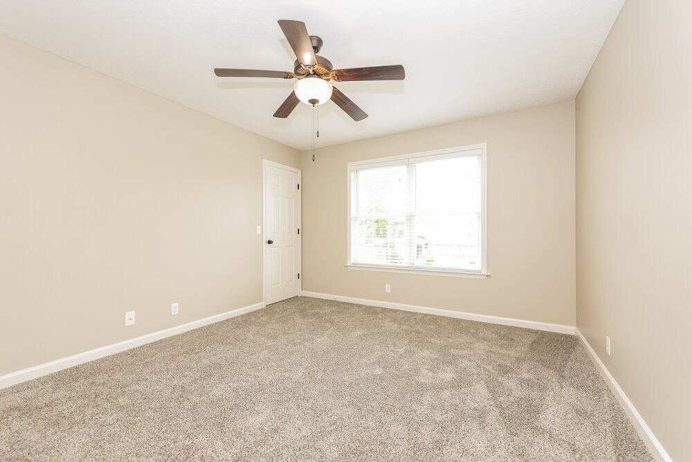Building Photo - 6200 Rocky Top Dr