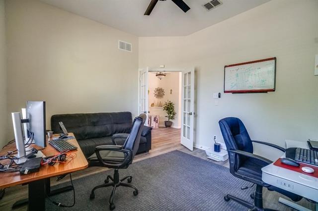 Building Photo - 7721 Glenwood Springs Ln