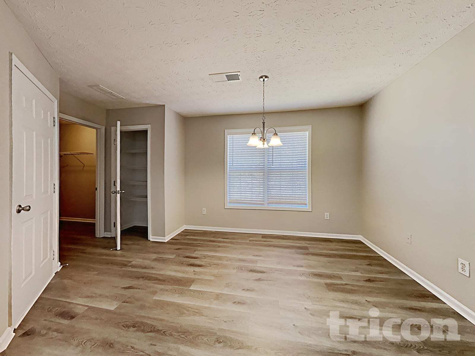 Building Photo - 1417 Stream Walk