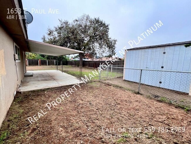 Building Photo - 1653 E Paul Ave